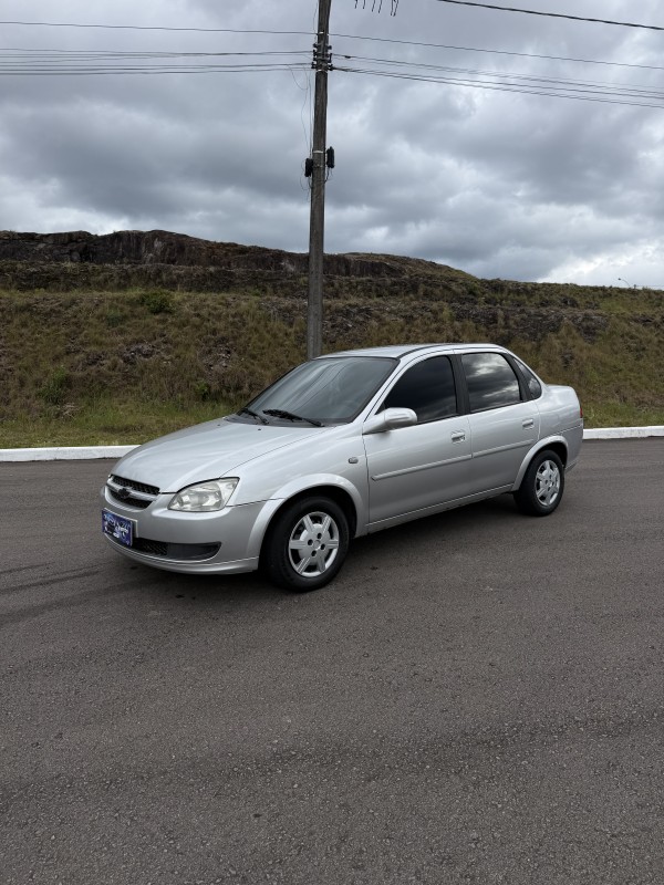 CLASSIC 1.0 MPFI LIFE 8V FLEX 4P MANUAL - 2013 - FARROUPILHA