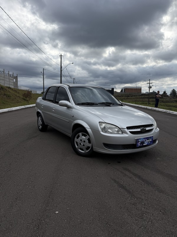 CLASSIC 1.0 MPFI LIFE 8V FLEX 4P MANUAL