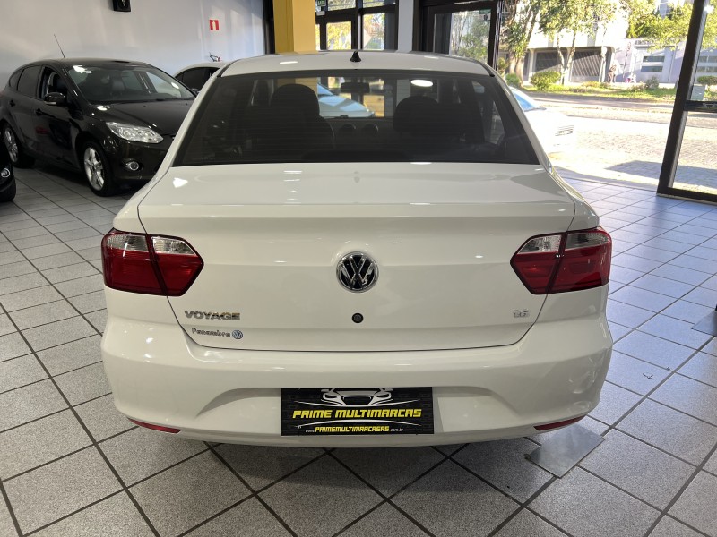 VOYAGE 1.6 MI TREND 8V FLEX 4P MANUAL - 2013 - CAXIAS DO SUL