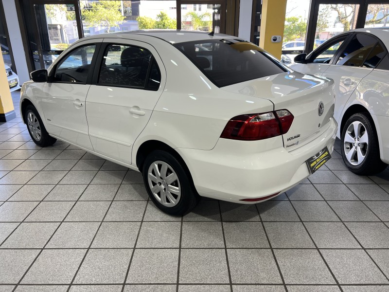 VOYAGE 1.6 MI TREND 8V FLEX 4P MANUAL - 2013 - CAXIAS DO SUL