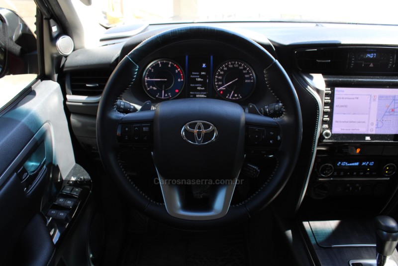HILUX SW4 2.8 SRX 4X4 7 LUGARES 16V TURBO INTERCOOLER DIESEL 4P AUTOMÁTICO - 2022 - CAXIAS DO SUL