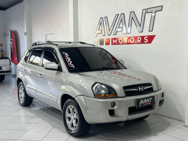 TUCSON 2.0 MPFI GLS 16V 143CV 2WD FLEX 4P AUTOMÁTICO - 2013 - NOVO HAMBURGO