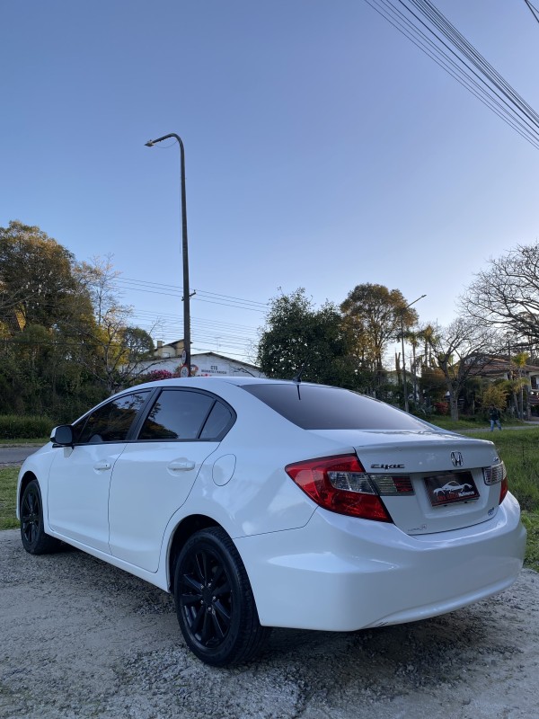 CIVIC 1.8 LXS 16V FLEX 4P AUTOMÁTICO - 2014 - CAXIAS DO SUL