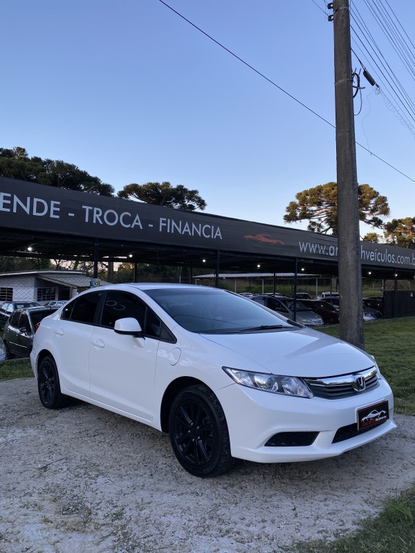 CIVIC 1.8 LXS 16V FLEX 4P AUTOMÁTICO - 2014 - CAXIAS DO SUL