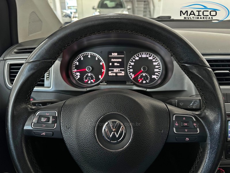 FOX 1.6 MSI COMFORTLINE 8V FLEX 4P MANUAL - 2015 - NOVO HAMBURGO