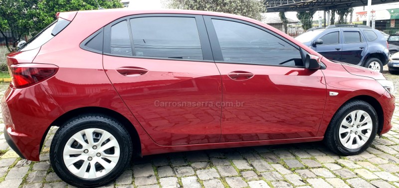 ONIX 1.0 LT2 PLUS 12V FLEX 4P MANUAL - 2020 - CAXIAS DO SUL
