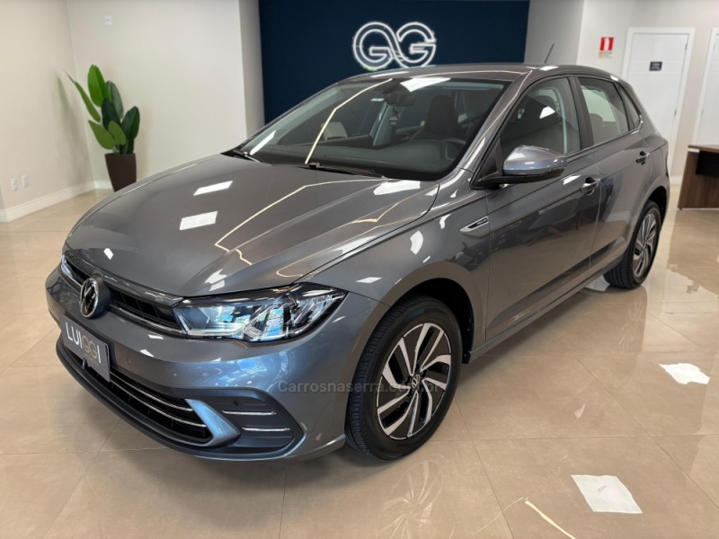 POLO 1.0 170 TSI 12V HIGHLINE FLEX 4P AUTOMÁTICO