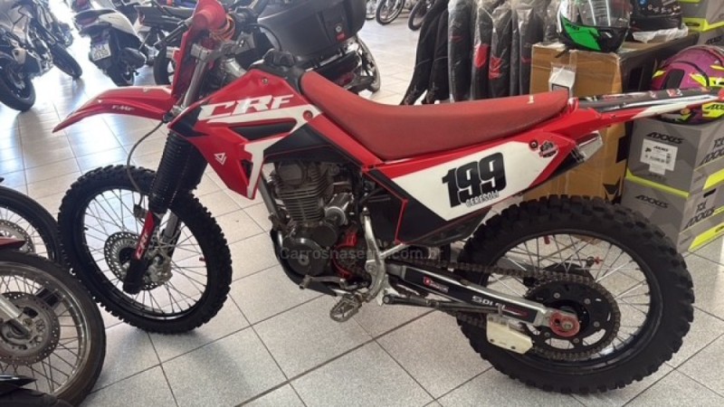 CRF 230F  - 2016 - GARIBALDI