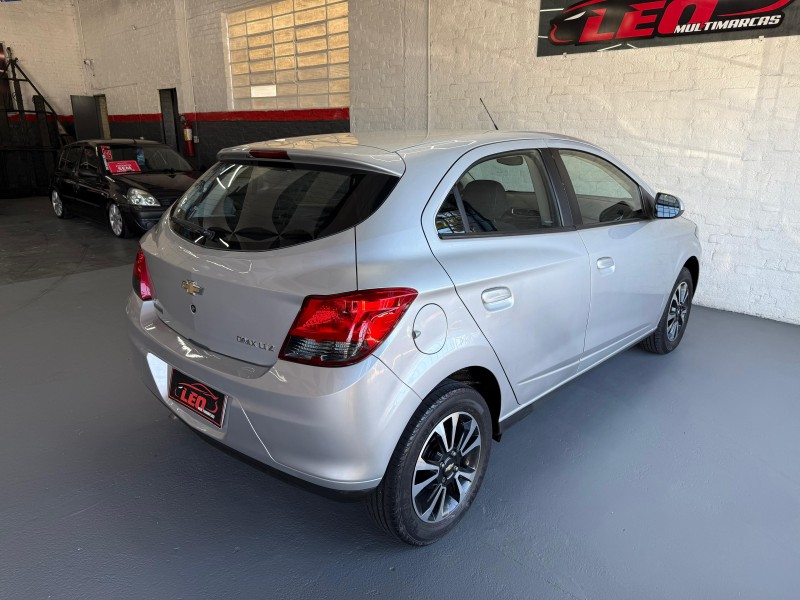 ONIX 1.4 MPFI LTZ 8V FLEX 4P MANUAL - 2013 - CAXIAS DO SUL