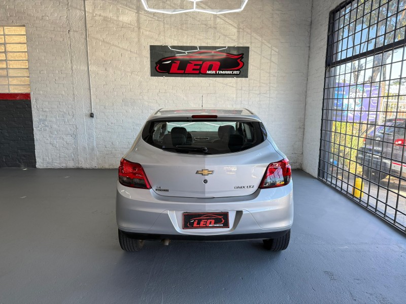 ONIX 1.4 MPFI LTZ 8V FLEX 4P MANUAL - 2013 - CAXIAS DO SUL