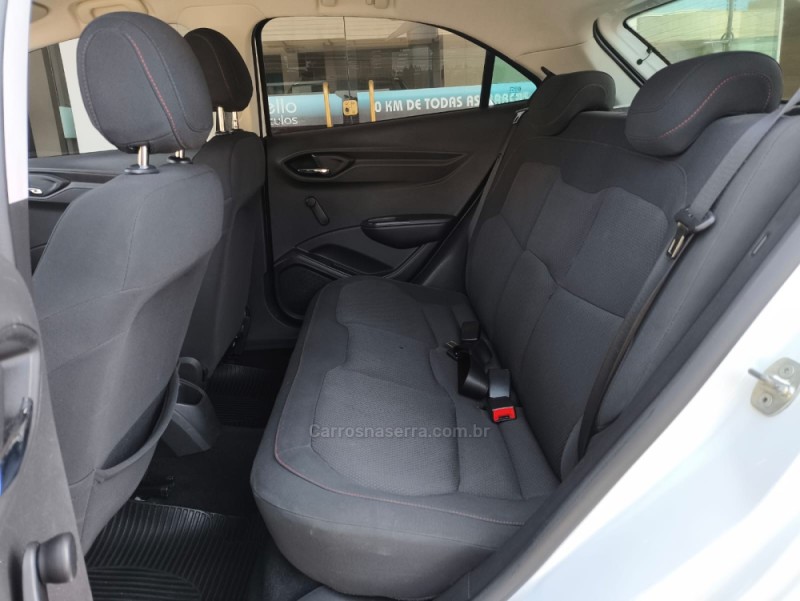 ONIX 1.4 MPFI LT 8V FLEX 4P MANUAL - 2016 - GUAPORé