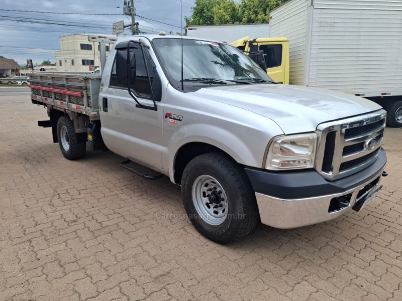 F-350 3.9 TURBO INTERCOOLER DIESEL 2P MANUAL - 2015 - PORTãO