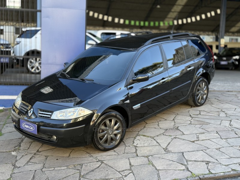 MÉGANE 1.6 DYNAMIQUE GRAND TOUR 16V FLEX 4P MANUAL