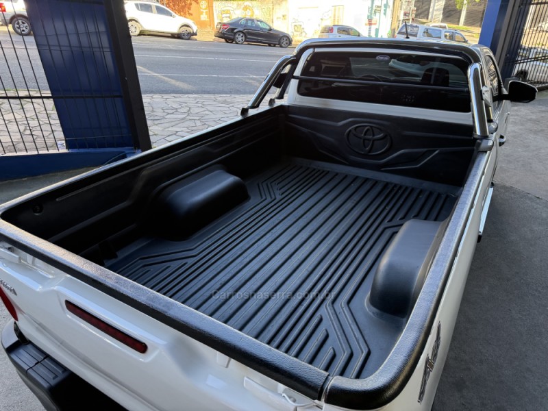 HILUX 2.8 4X4 CS 16V TURBO DIESEL 2P MANUAL - 2024 - CAXIAS DO SUL