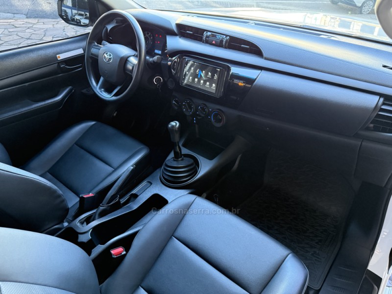HILUX 2.8 4X4 CS 16V TURBO DIESEL 2P MANUAL - 2024 - CAXIAS DO SUL