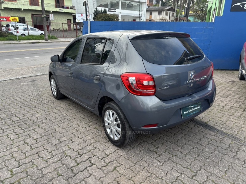 SANDERO 1.0 AUTHENTIQUE 12V FLEX 4P MANUAL - 2018 - CAXIAS DO SUL