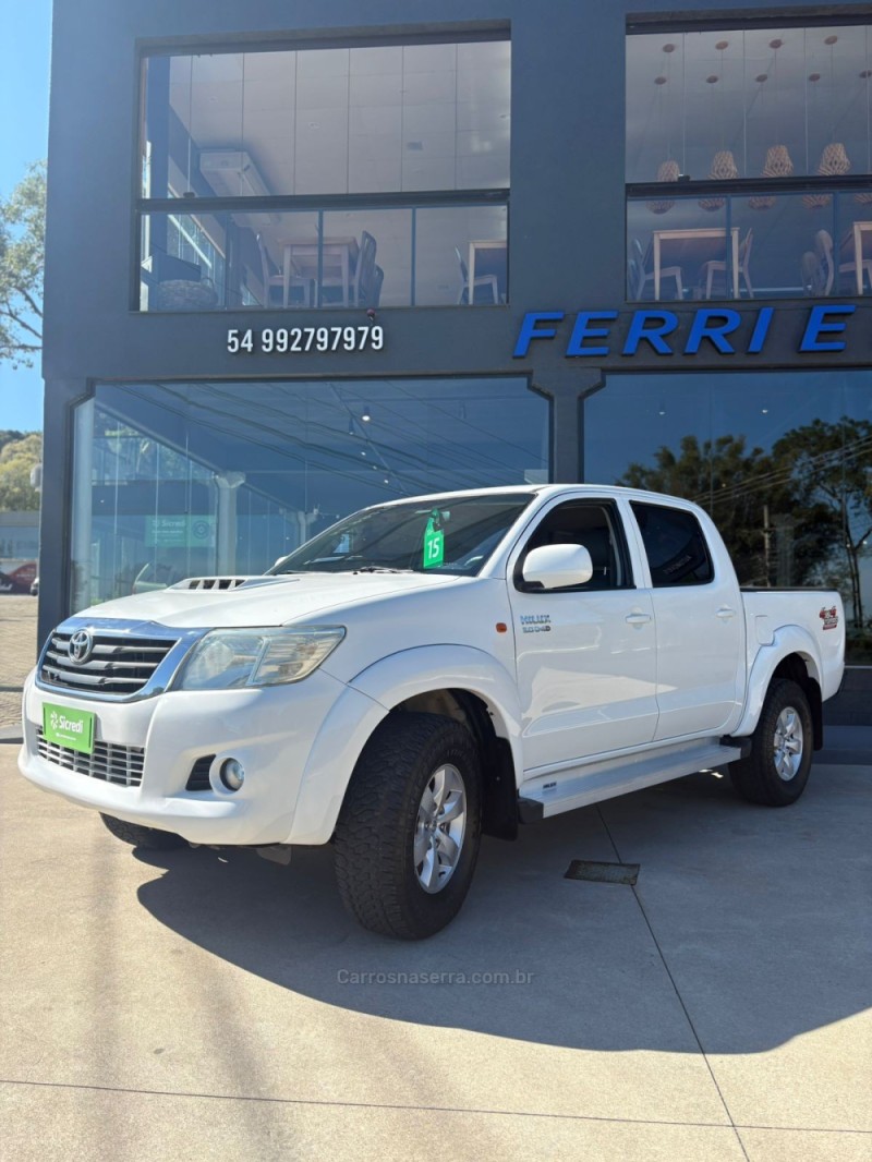 HILUX 3.0 SR 4X4 CD 16V TURBO INTERCOOLER DIESEL 4P AUTOMÁTICO - 2015 - GARIBALDI