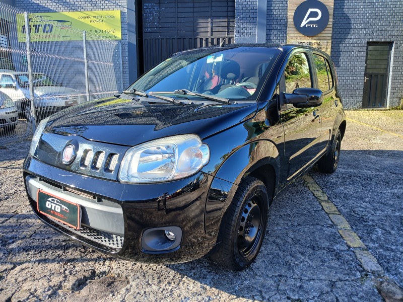 UNO 1.0 EVO VIVACE 8V FLEX 4P MANUAL