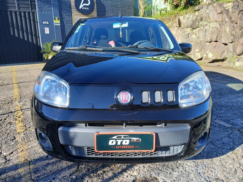 UNO 1.0 EVO VIVACE 8V FLEX 4P MANUAL - 2014 - FARROUPILHA