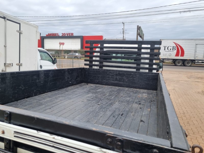 HR 2.5 TCI HD LONGO SEM CAÇAMBA 4X2 8V 97CV TURBO INTERCOOLER DIESEL 2P MANUAL - 2014 - PORTãO