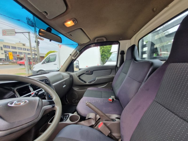 HR 2.5 TCI HD LONGO SEM CAÇAMBA 4X2 8V 97CV TURBO INTERCOOLER DIESEL 2P MANUAL - 2014 - PORTãO
