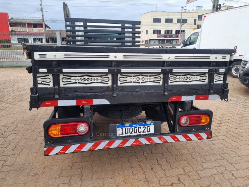 HR 2.5 TCI HD LONGO SEM CAÇAMBA 4X2 8V 97CV TURBO INTERCOOLER DIESEL 2P MANUAL - 2014 - PORTãO