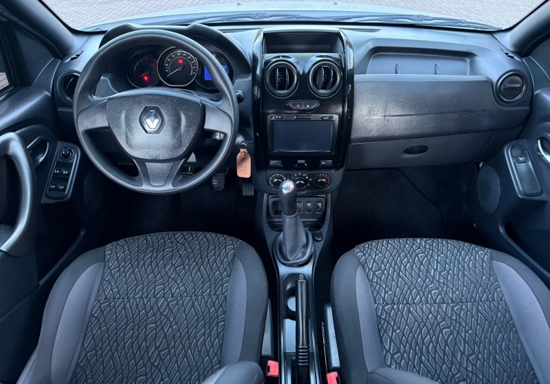 DUSTER 1.6 DYNAMIQUE 4X2 16V FLEX 4P MANUAL - 2018 - CANELA