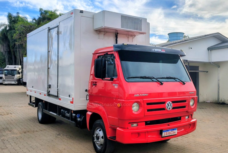 10-160 E DELIVERY - 2016 - PORTãO