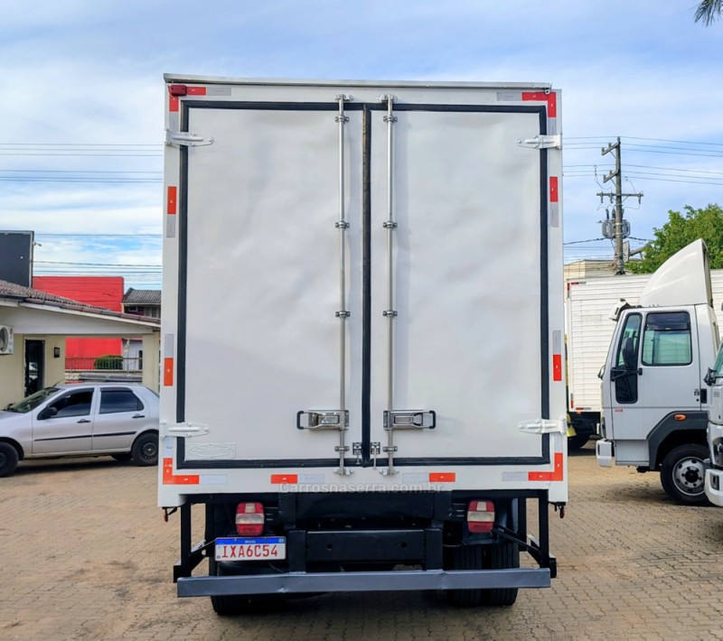 10-160 E DELIVERY - 2016 - PORTãO