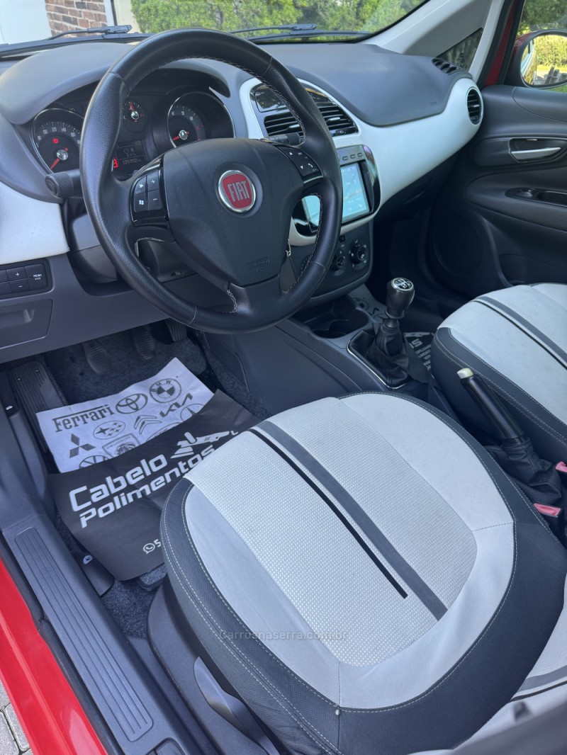 PUNTO 1.6 ESSENCE 16V FLEX 4P MANUAL - 2013 - ENCANTADO