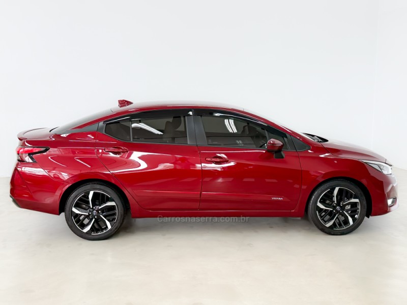 VERSA 1.6 EXCLUSIVE 16V FLEX 4P AUTOMÁTICO - 2024 - CAXIAS DO SUL