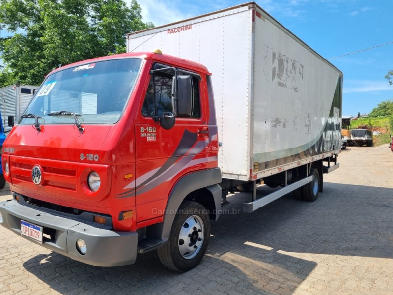 8 150 e delivery 2009 portao