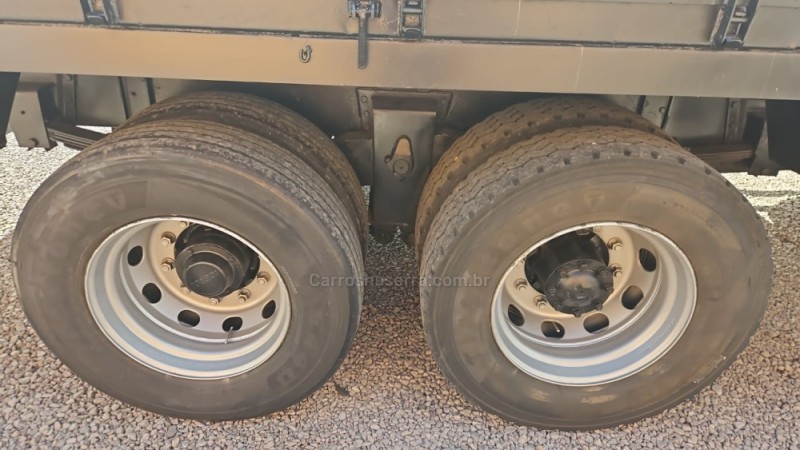 CARGO 1422 3 EIXOS - 1995 - FARROUPILHA