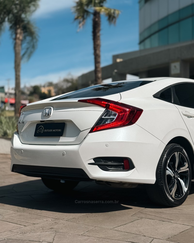 CIVIC 2.0 EXL 16V FLEX 4P AUTOMÁTICO - 2018 - NOVO HAMBURGO
