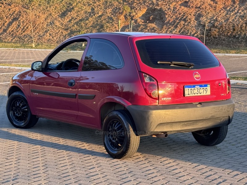 CELTA 1.0 MPFI LIFE 8V FLEX 2P MANUAL - 2011 - CAXIAS DO SUL