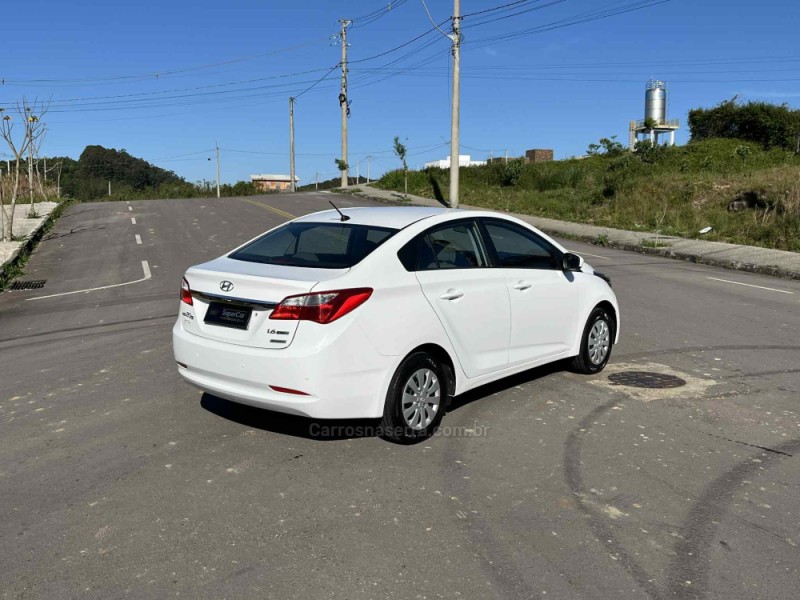 HB20S 1.6 COMFORT PLUS 16V FLEX 4P AUTOMÁTICO - 2014 - BENTO GONçALVES