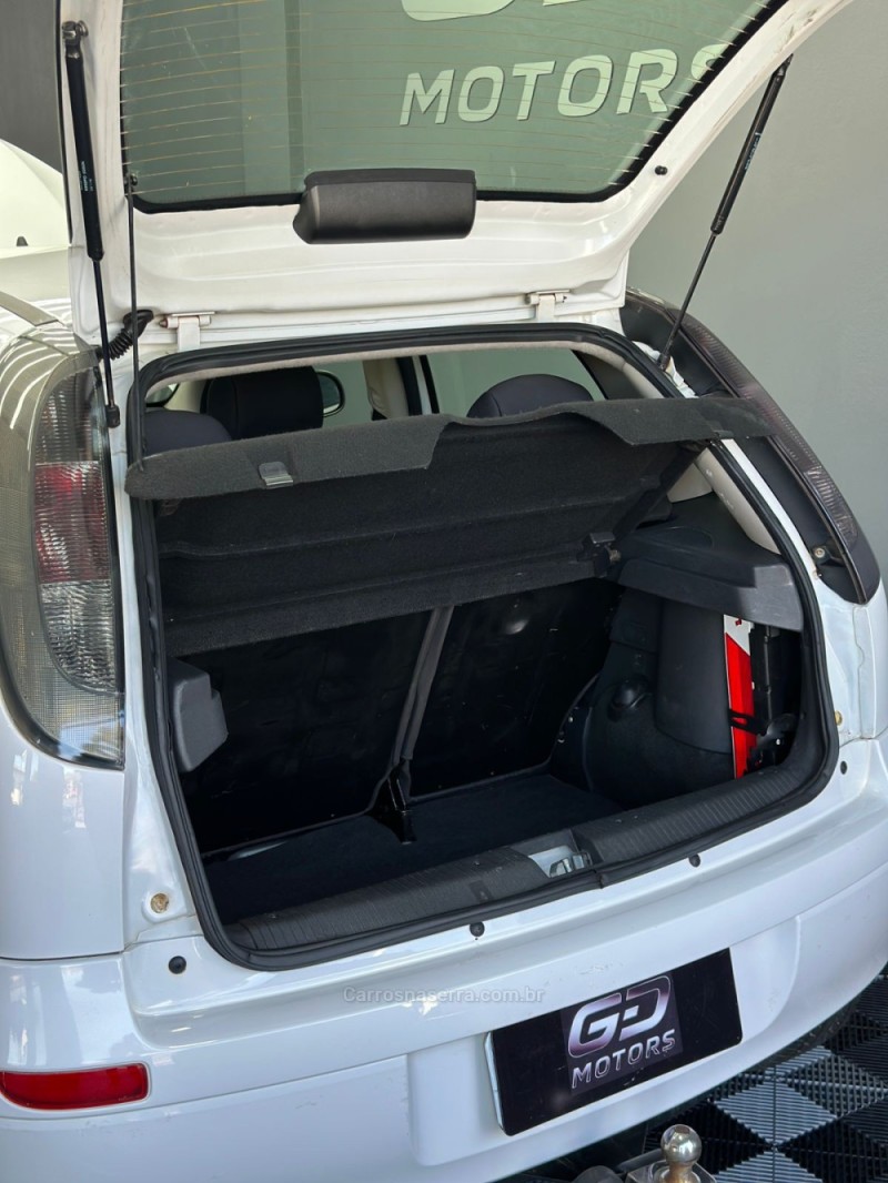CORSA 1.4 MPFI MAXX 8V FLEX 4P MANUAL - 2012 - PASSO FUNDO