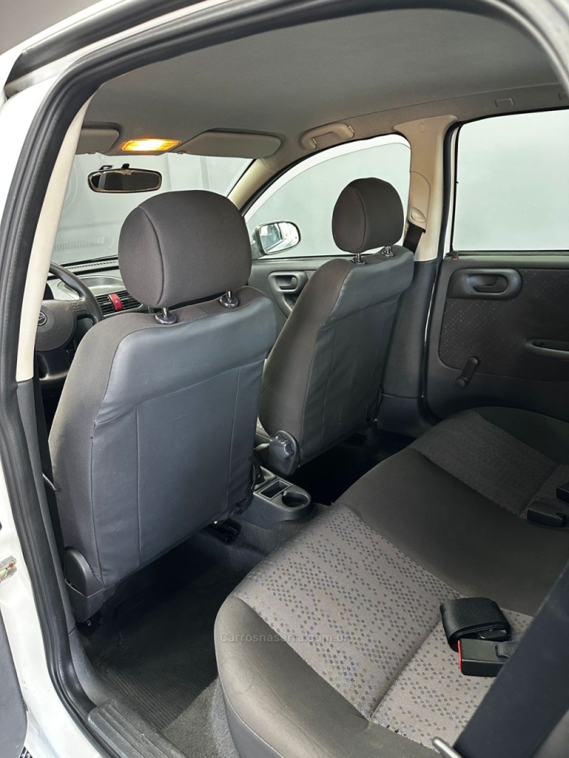 CORSA 1.4 MPFI MAXX 8V FLEX 4P MANUAL - 2012 - PASSO FUNDO