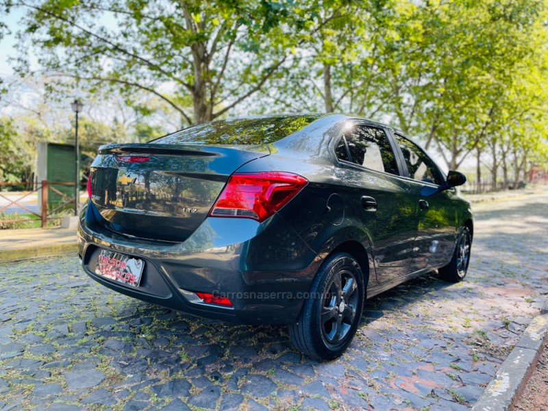 PRISMA 1.4 MPFI LTZ 8V FLEX 4P MANUAL - 2018 - NOVO HAMBURGO