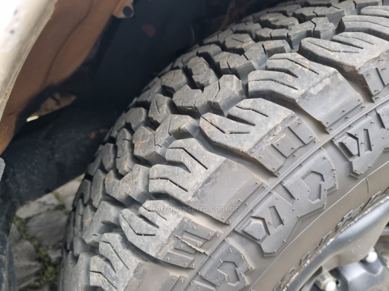 HILUX 3.0 STD 4X4 CD 16V TURBO INTERCOOLER DIESEL 4P MANUAL - 2015 - VACARIA