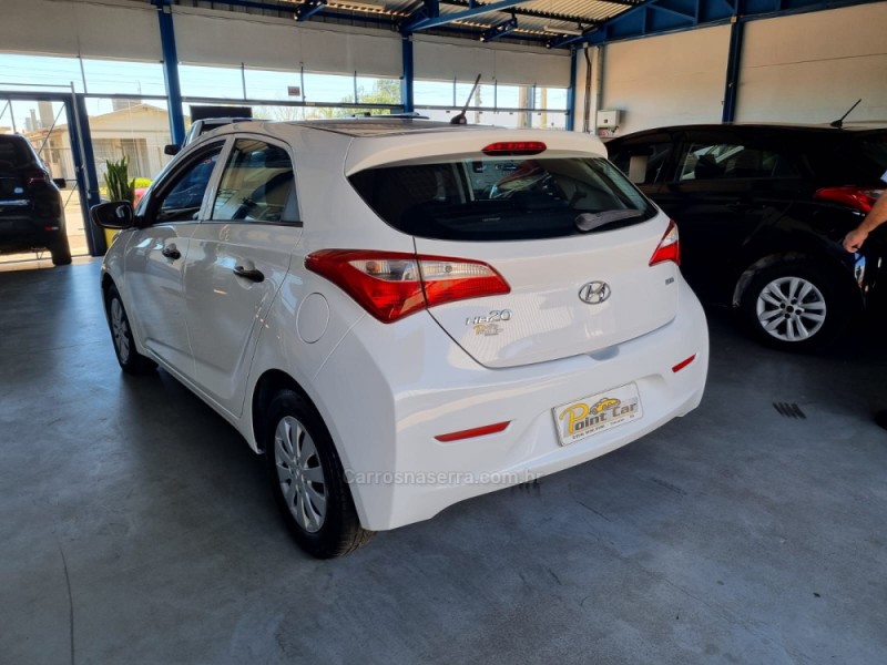 HB20 1.0 COMFORT 12V FLEX 4P MANUAL - 2014 - VACARIA