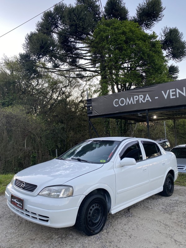 astra 1.8 mpfi gl sedan 8v gasolina 4p manual 1999 caxias do sul