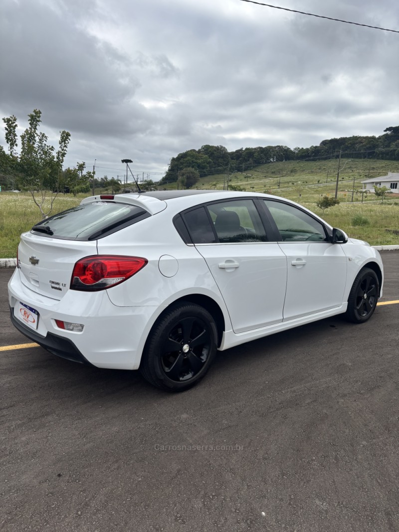 CRUZE 1.8 LT 16V FLEX 4P AUTOMÁTICO - 2014 - CARLOS BARBOSA