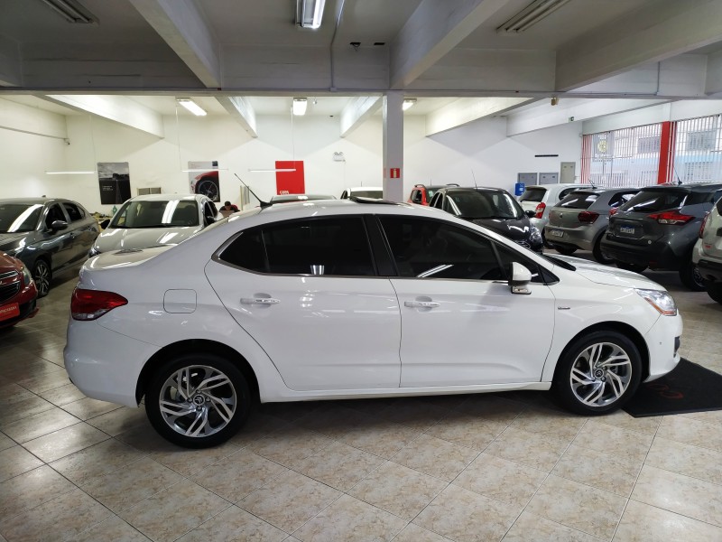 C4 LOUNGE 1.6 EXCLUSIVE 16V TURBO FLEX 4P AUTOMÁTICO - 2015 - CAXIAS DO SUL
