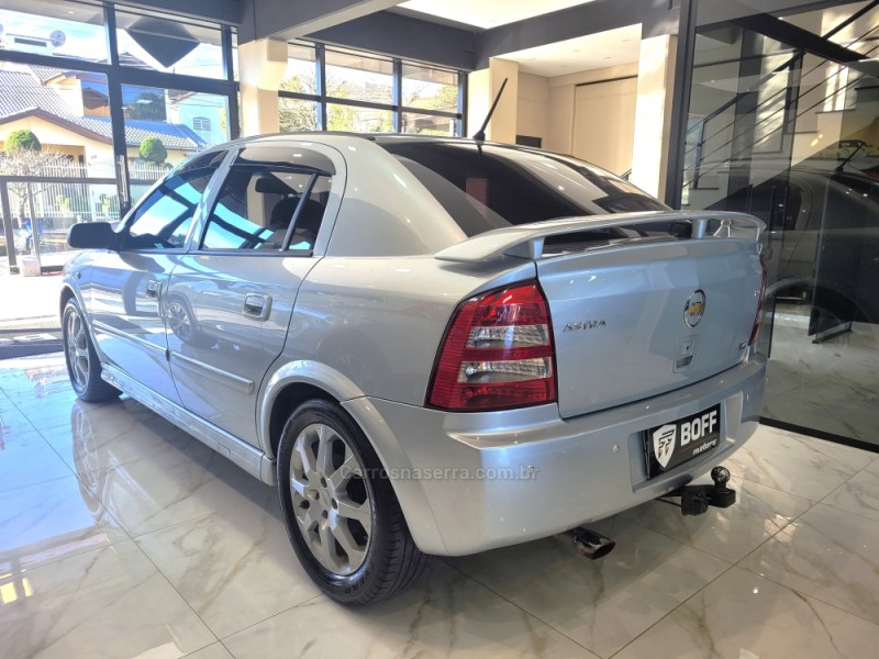 ASTRA 2.0 MPFI ADVANTAGE 8V FLEX 4P MANUAL - 2011 - CAXIAS DO SUL