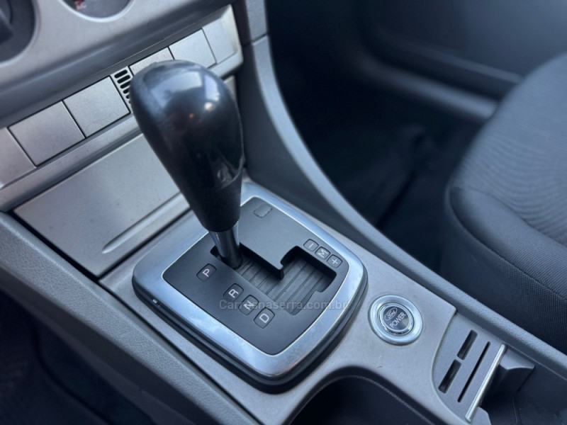 FOCUS 2.0 GLX 16V GASOLINA 4P AUTOMÁTICO - 2011 - TAPEJARA