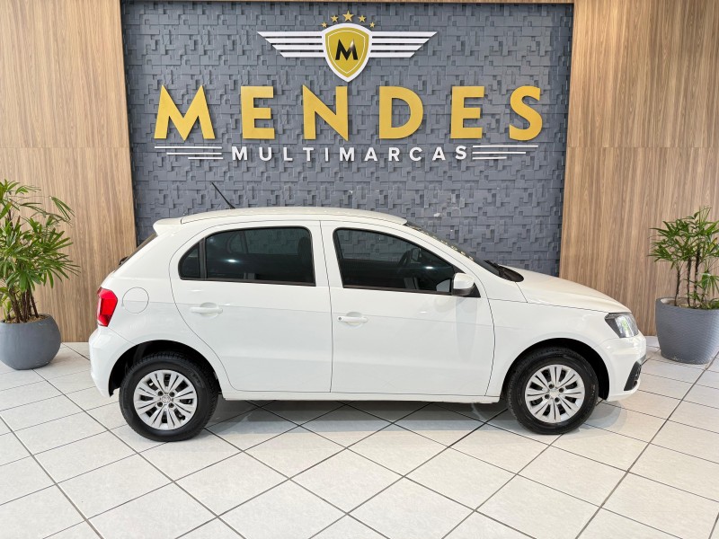 GOL 1.6 MI 8V GASOLINA 4P MANUAL G.III - 2018 - NOVO HAMBURGO