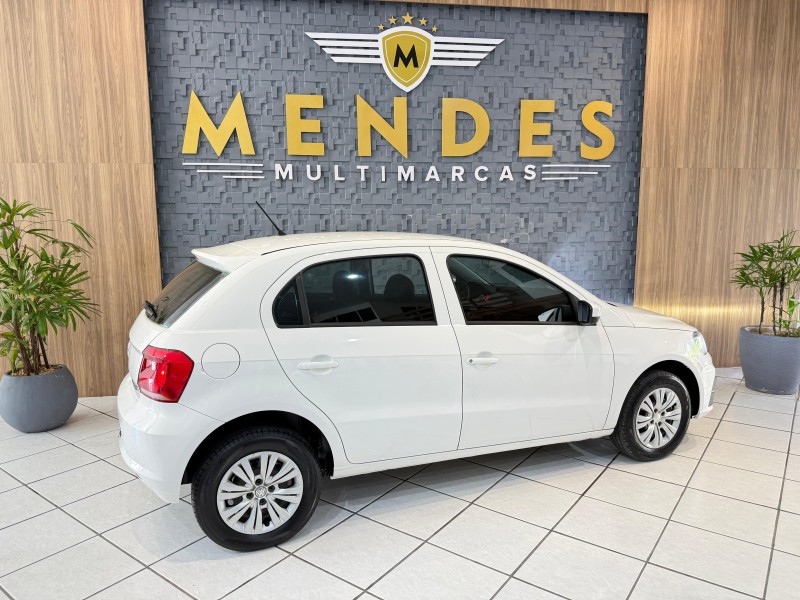 GOL 1.6 MI 8V GASOLINA 4P MANUAL G.III - 2018 - NOVO HAMBURGO