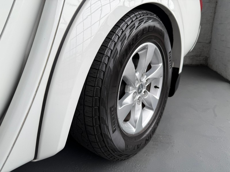 L200 TRITON 2.4 HLS 4X2 CD 16V FLEX 4P MANUAL - 2015 - CAXIAS DO SUL