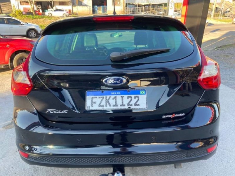 FOCUS 1.6 SE 16V FLEX 4P MANUAL - 2015 - CAXIAS DO SUL